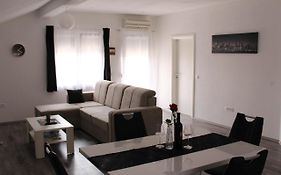 Top Floor Apartment